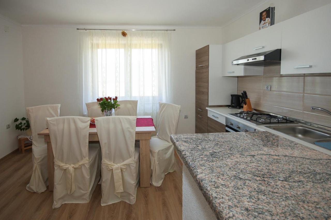 אוטוצאץ Apartman Lucija & Luka מראה חיצוני תמונה